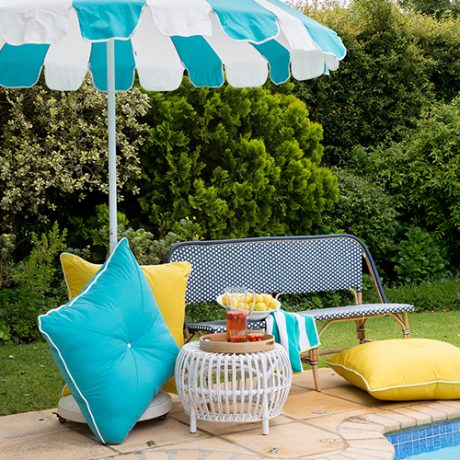 ST. TROPEZ - A VERSATILE BENCH